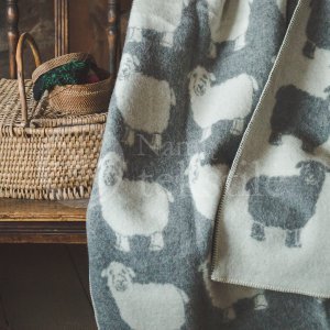 Wool blanket ,,Avytė" grey